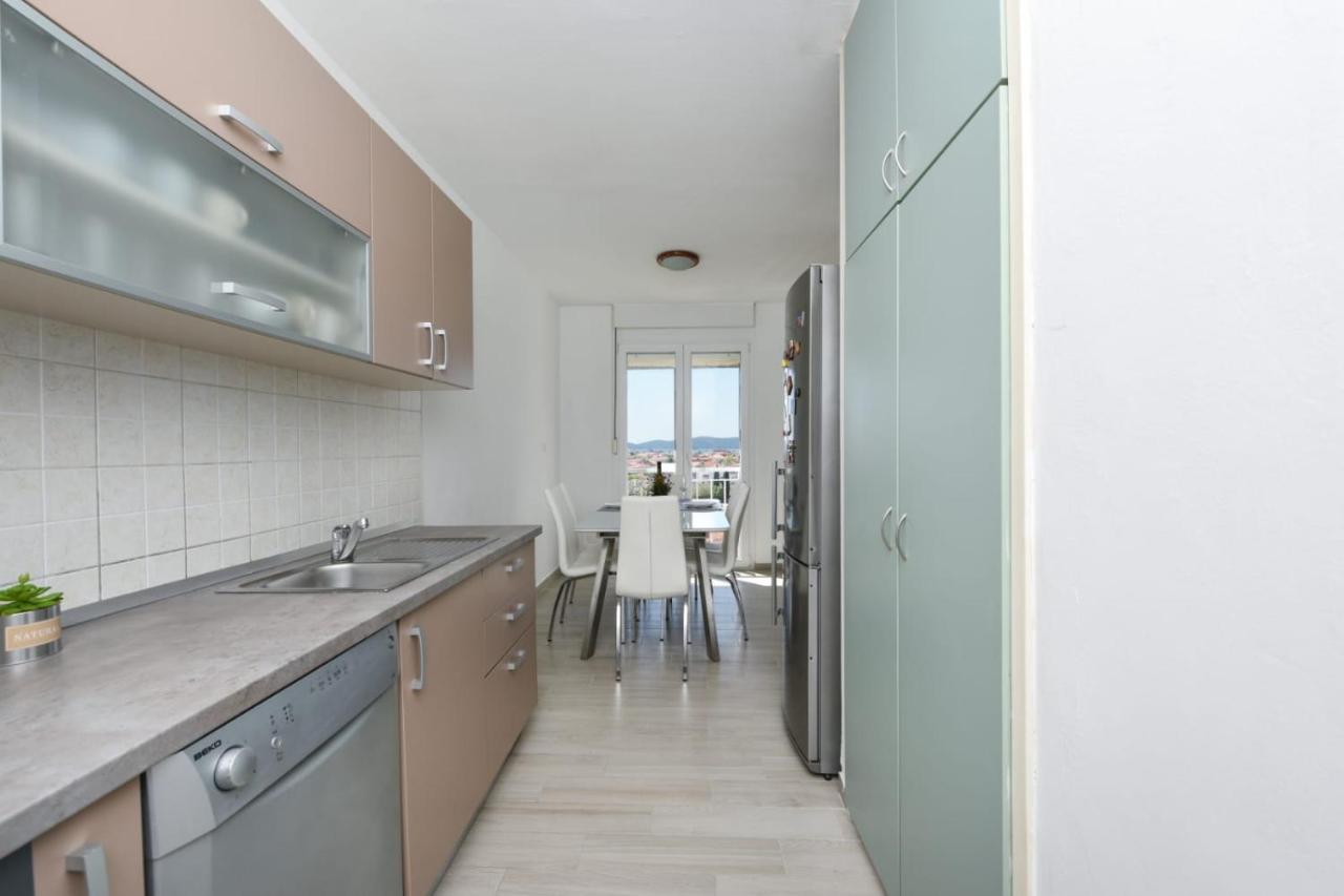 Vinika Apartament *