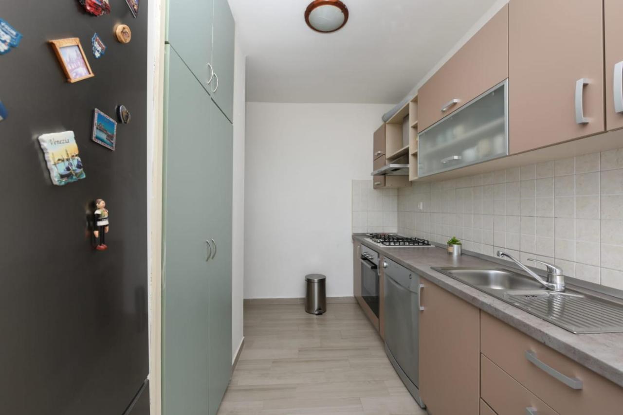 Apartament Vinika